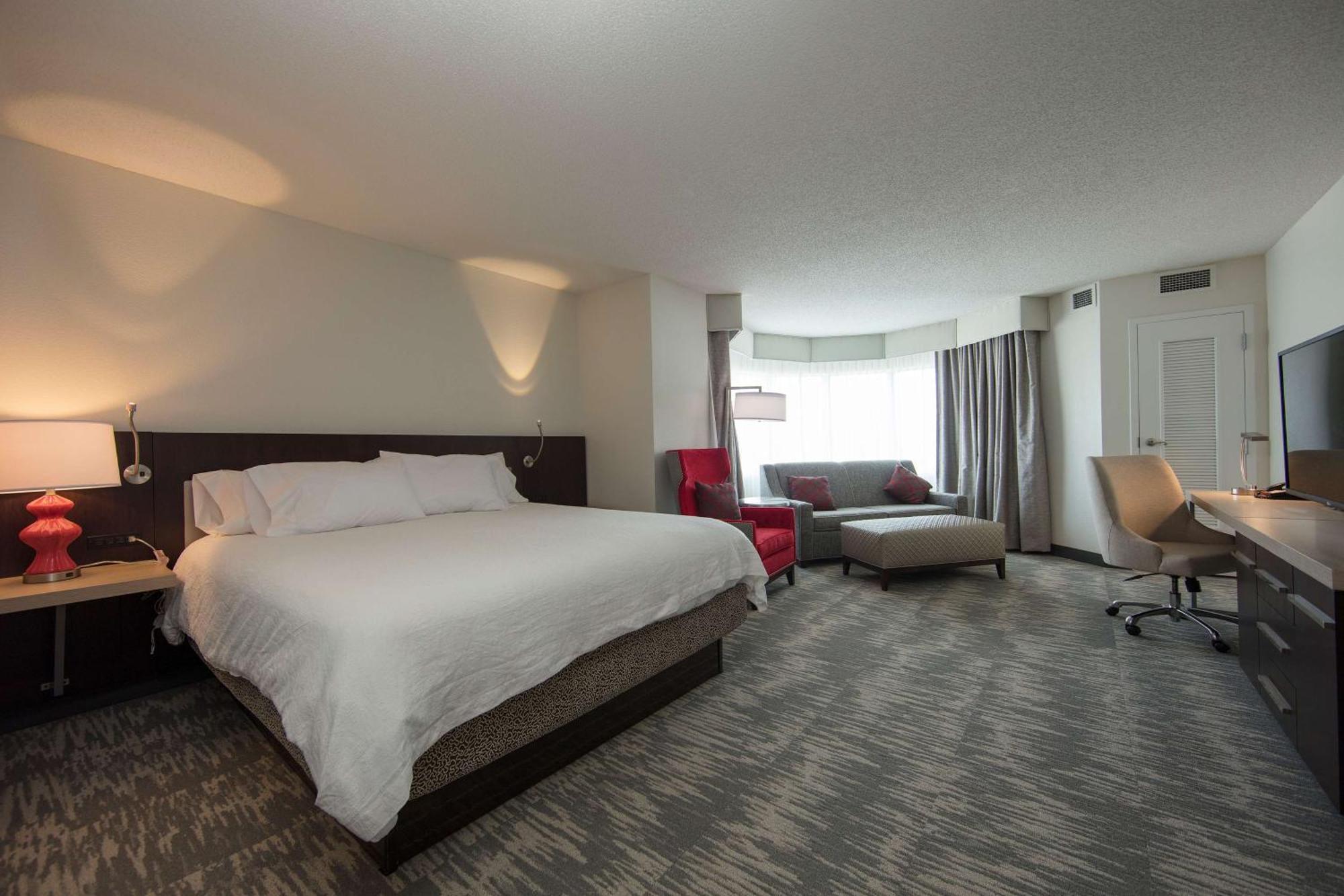 Courtyard By Marriott Athens Downtown Hotel Exterior photo