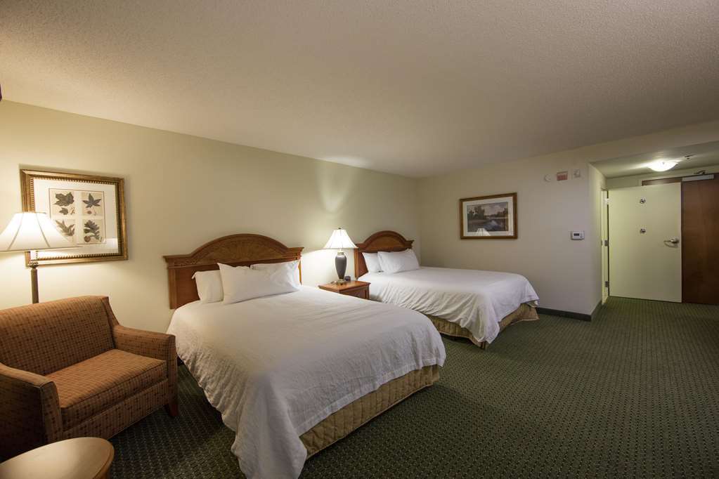 Courtyard By Marriott Athens Downtown Hotel Room photo